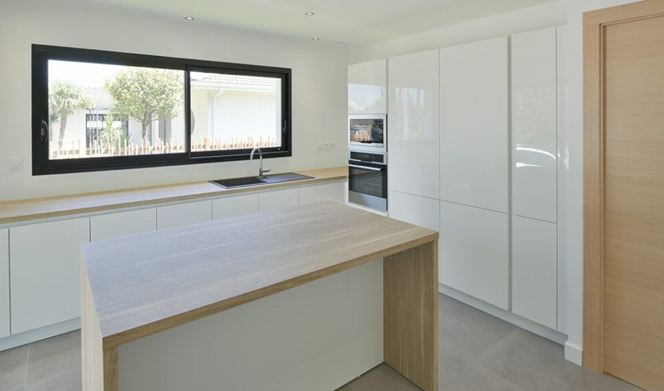 Showroom Alpha constructions