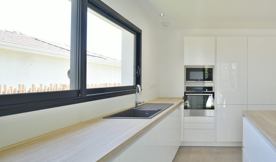 Showroom Alpha constructions