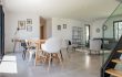 Showroom Alpha constructions