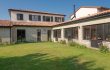 Showroom Alpha constructions
