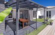 Showroom Alpha constructions