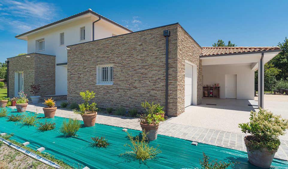 Showroom Alpha constructions