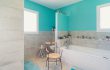 Showroom Alpha constructions