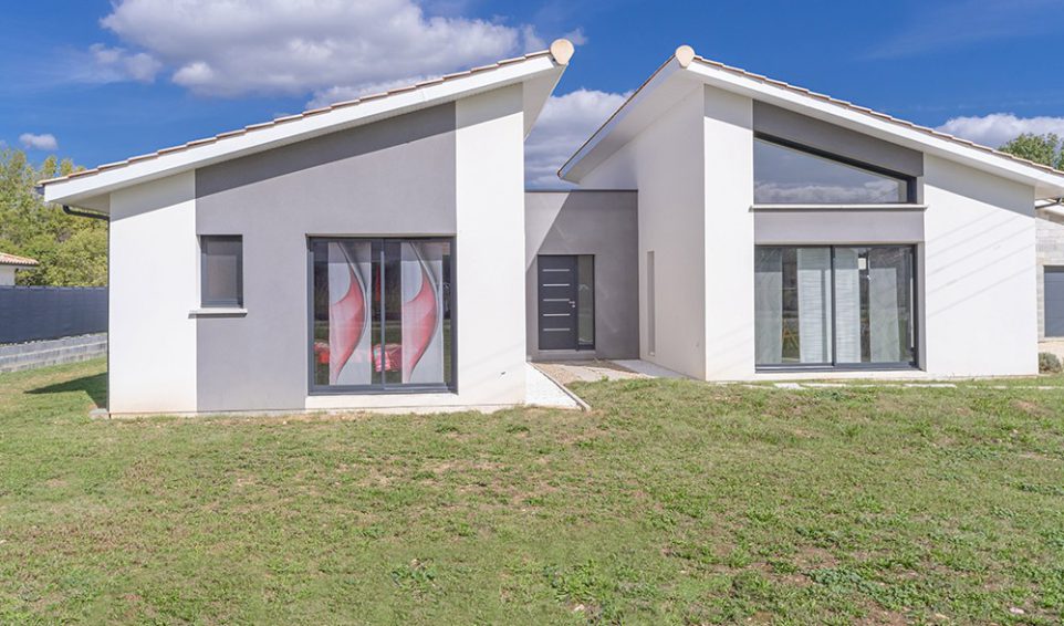 Showroom Alpha constructions