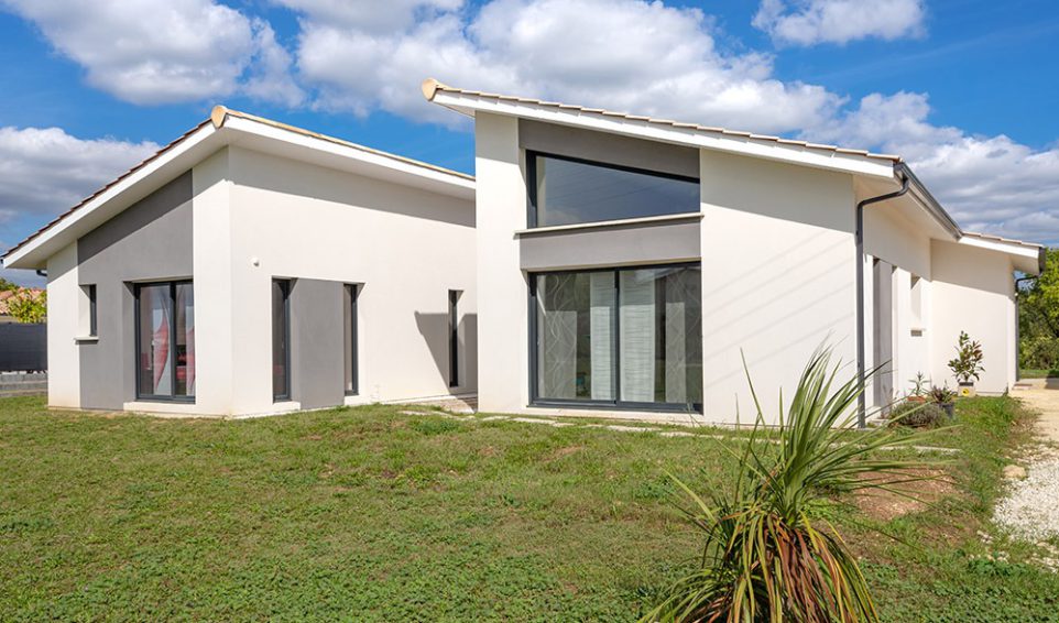 Showroom Alpha constructions