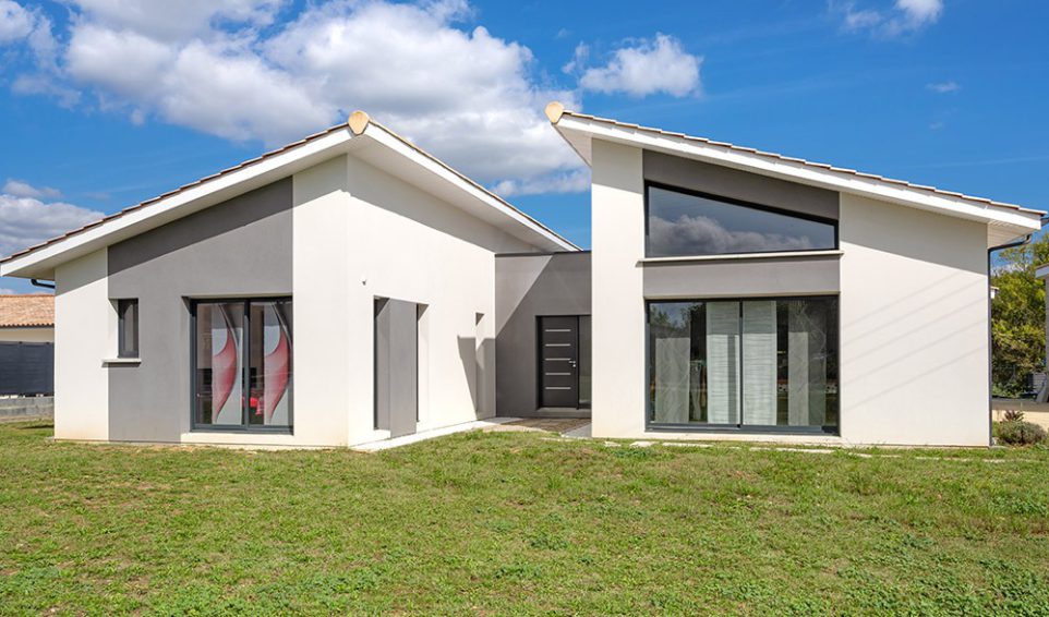 Showroom Alpha constructions