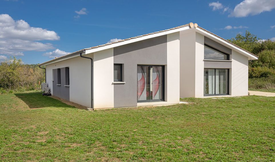 Showroom Alpha constructions