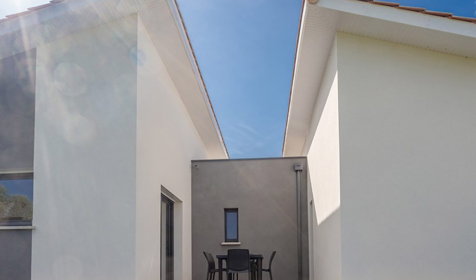 Showroom Alpha constructions