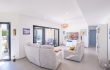 Showroom Alpha constructions