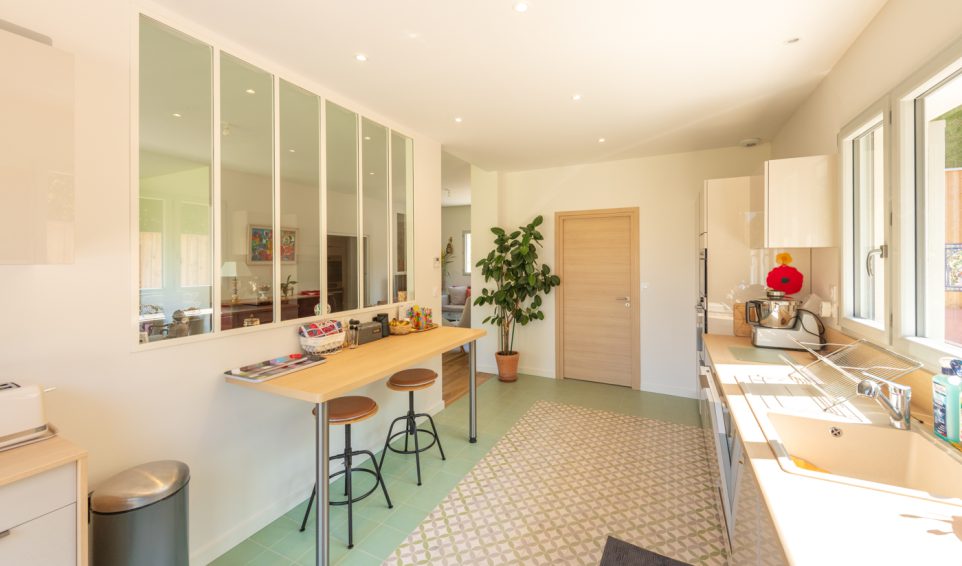 Showroom Alpha constructions